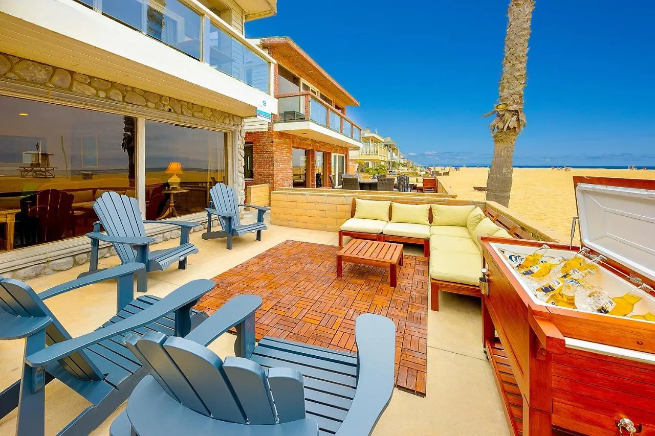 Newport Beach Front View Upper & Lower II 0*, Newport Beach