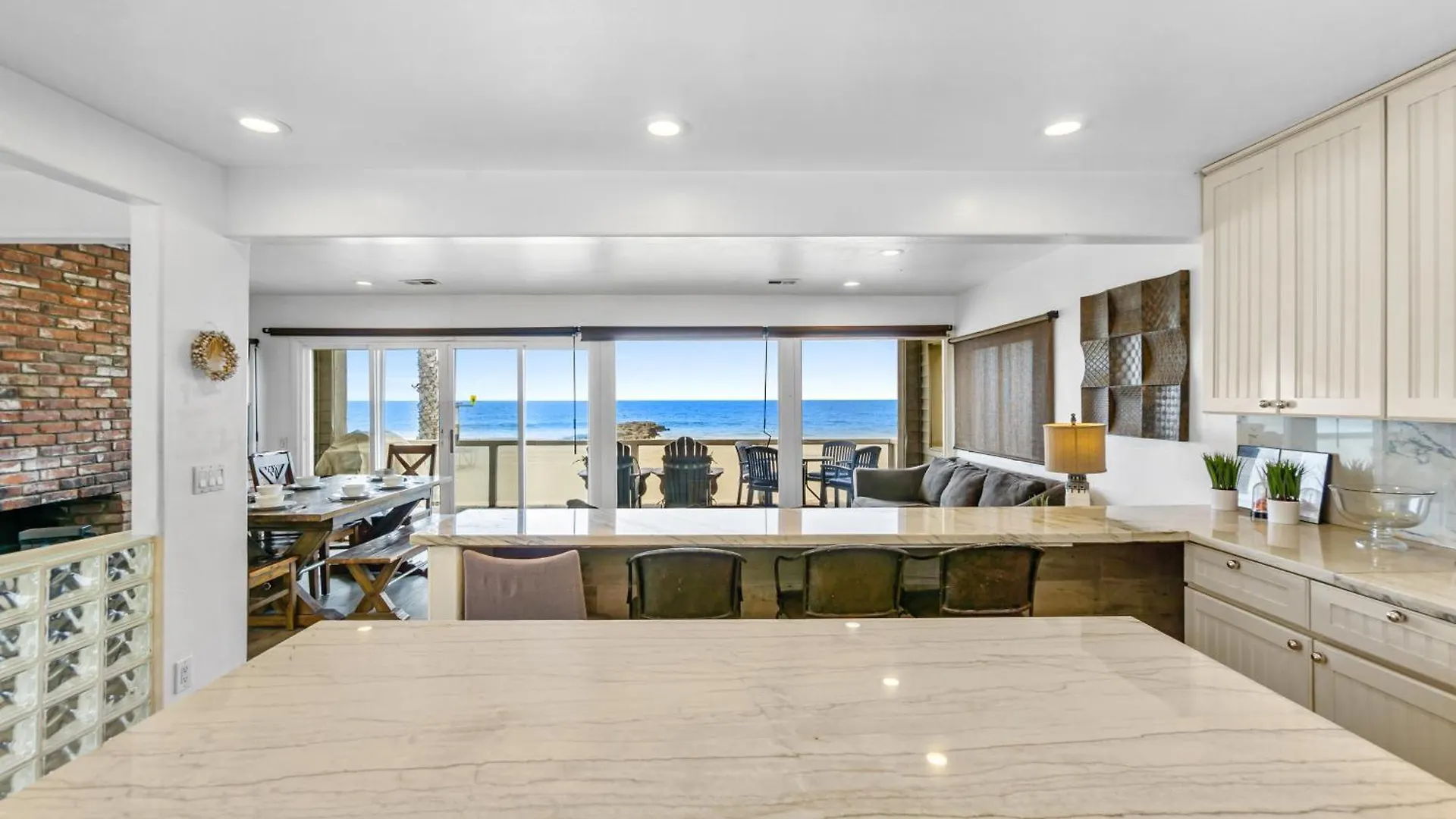 Holiday home Newport Beach Front View Upper & Lower II